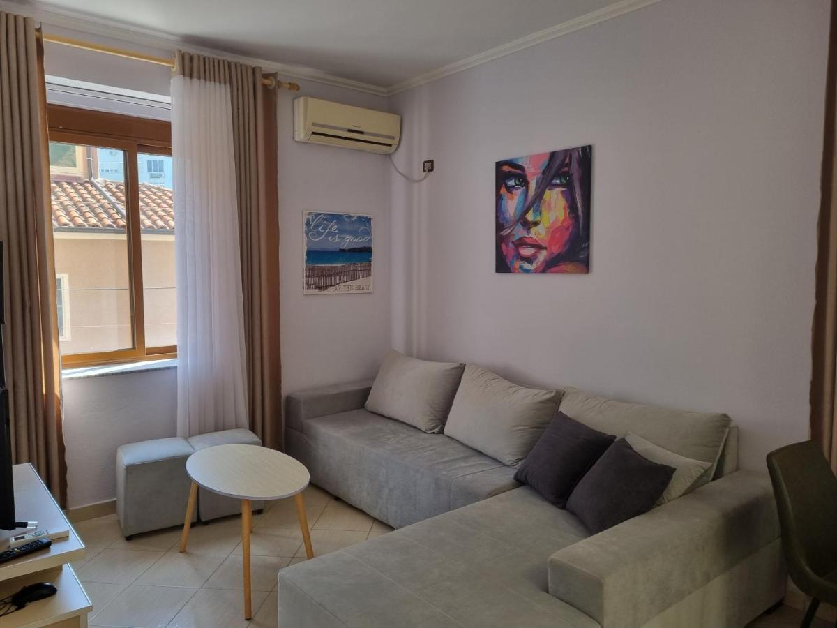 Glamorous Apartment In Tiranë Eksteriør bilde