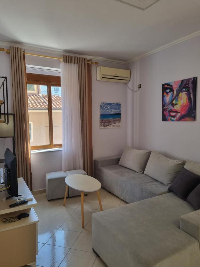 Glamorous Apartment In Tiranë Eksteriør bilde
